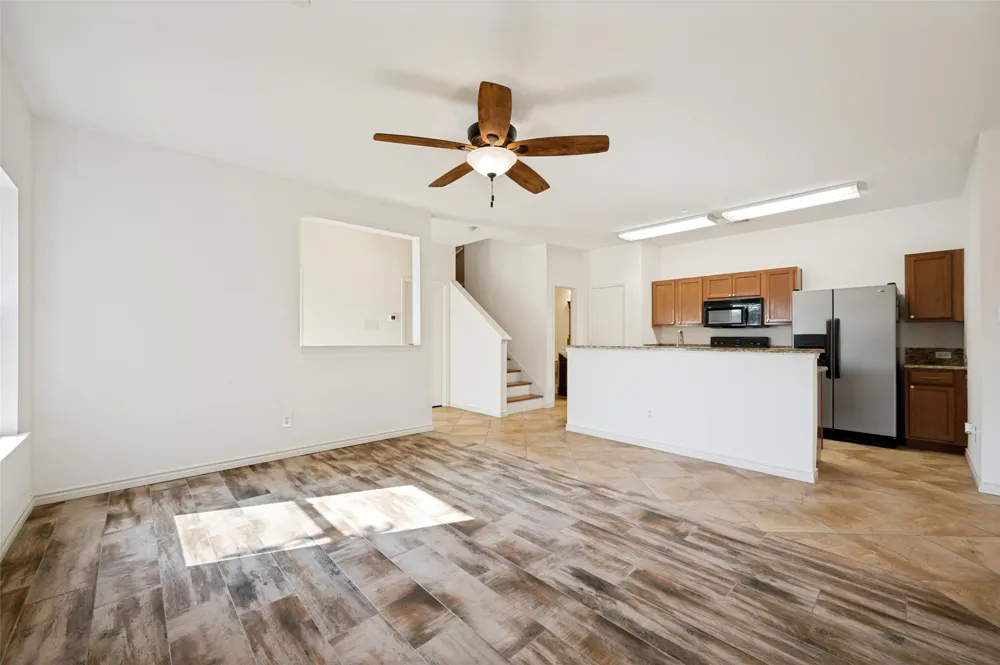 5900 Stone Mountain The Colony, TX 75056