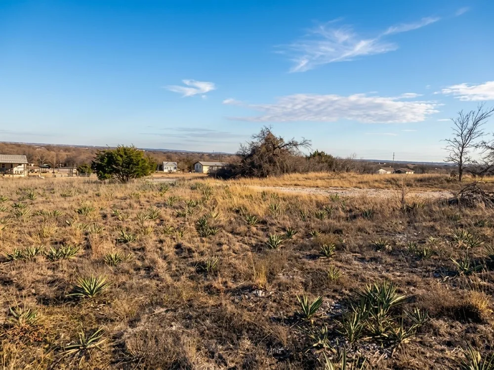 106 Sparrow Azle, TX 76020