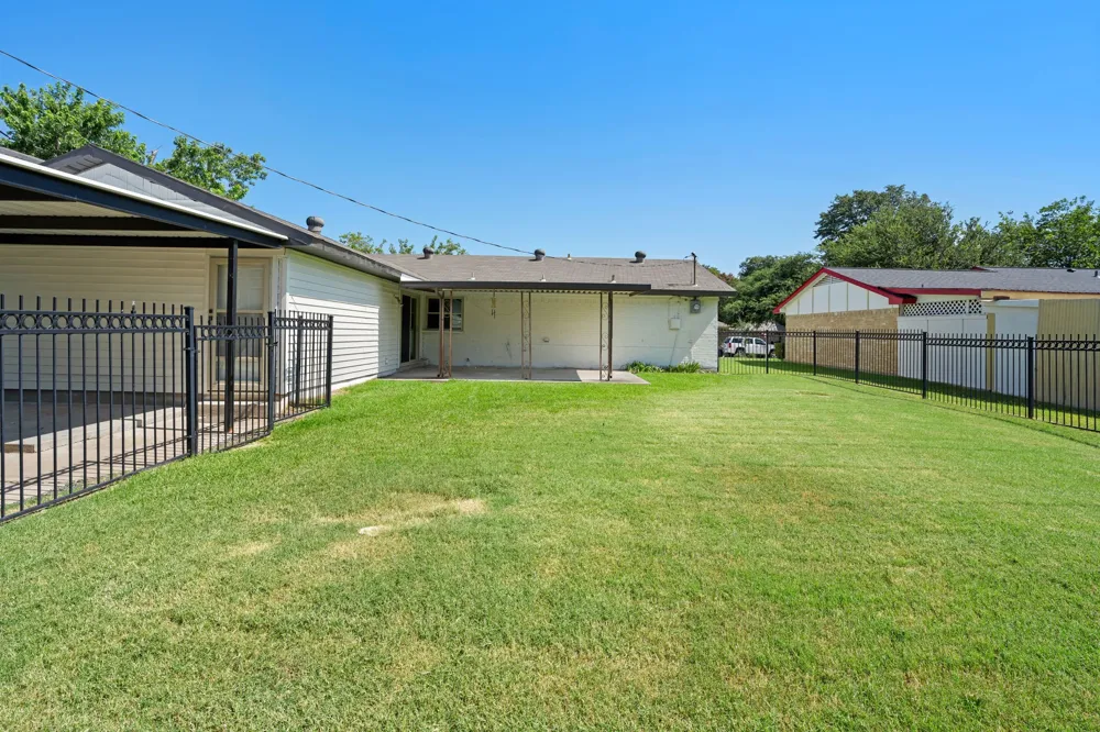 1700 Jasmine Lane Plano, TX 75074