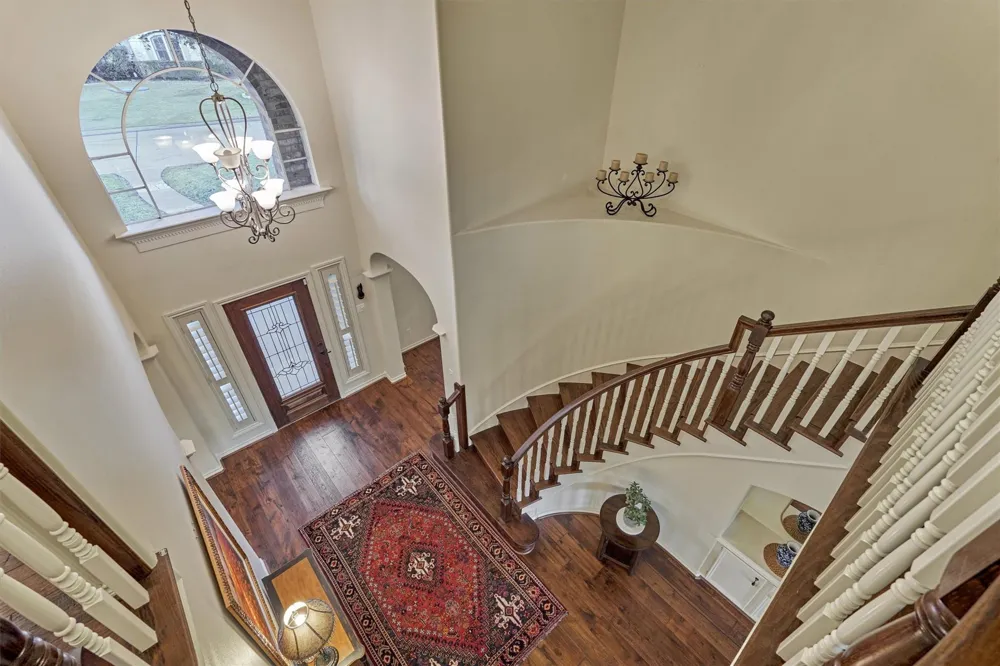 147 Sunnyvale W Montgomery, TX 77356