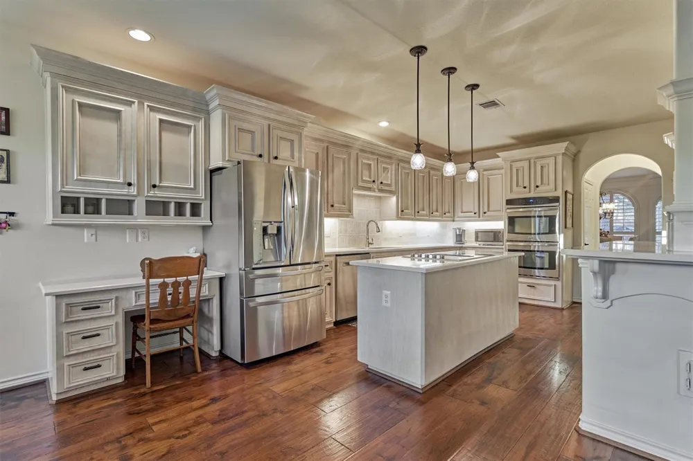 147 Sunnyvale W Montgomery, TX 77356