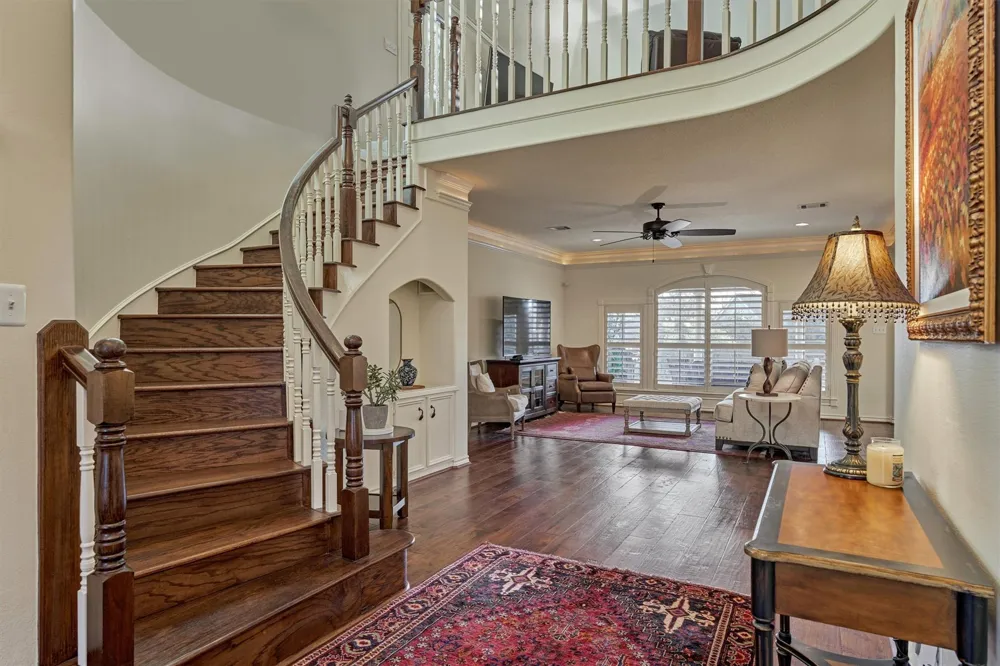 147 Sunnyvale W Montgomery, TX 77356