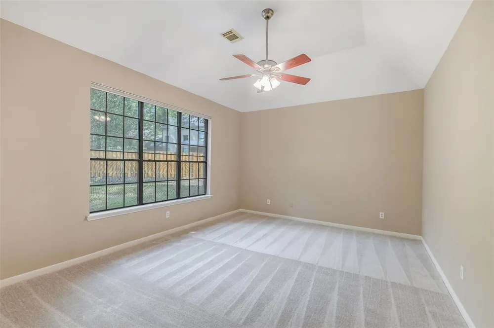 35 Cherry Blossom Place Spring, TX 77381