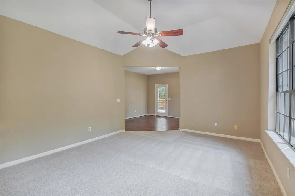 35 Cherry Blossom Place Spring, TX 77381