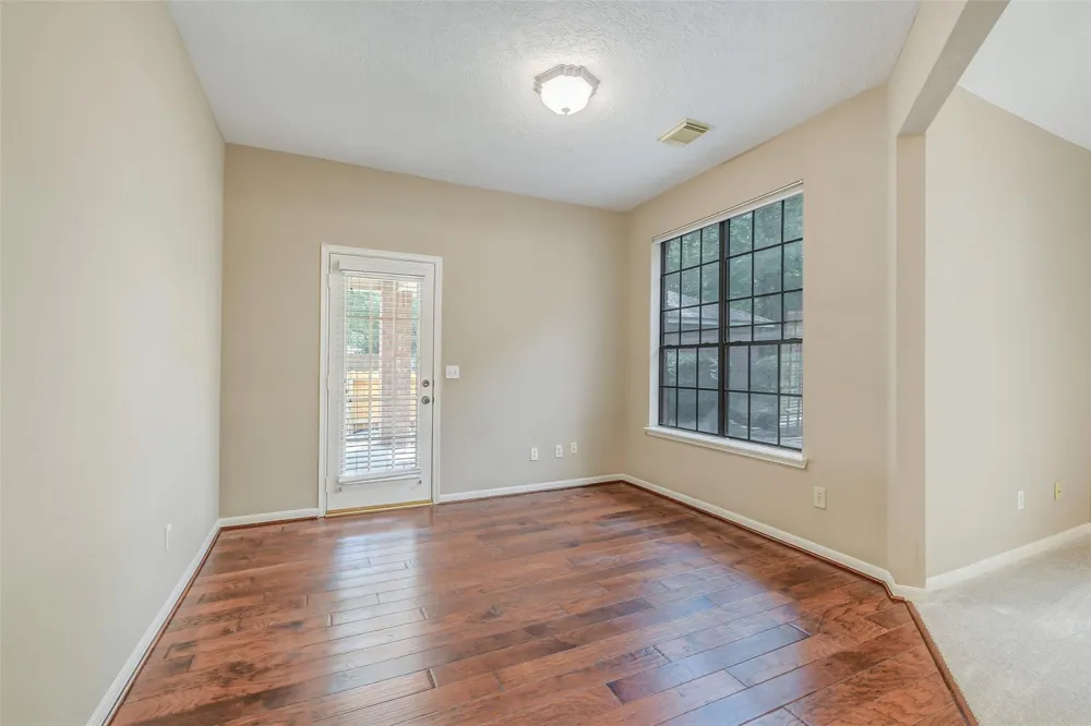 35 Cherry Blossom Place Spring, TX 77381
