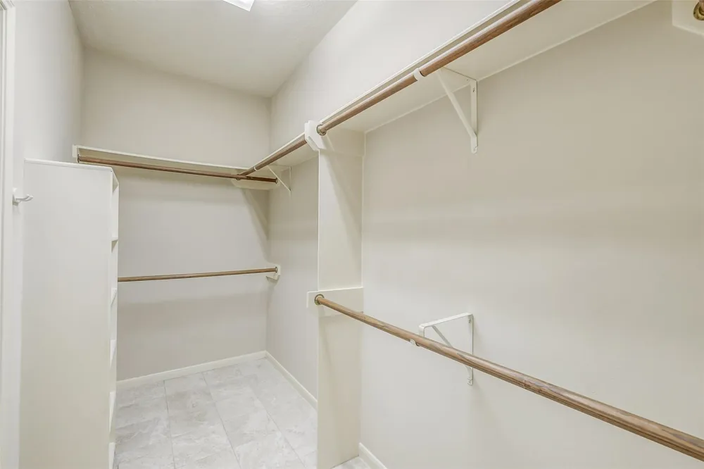 35 Cherry Blossom Place Spring, TX 77381