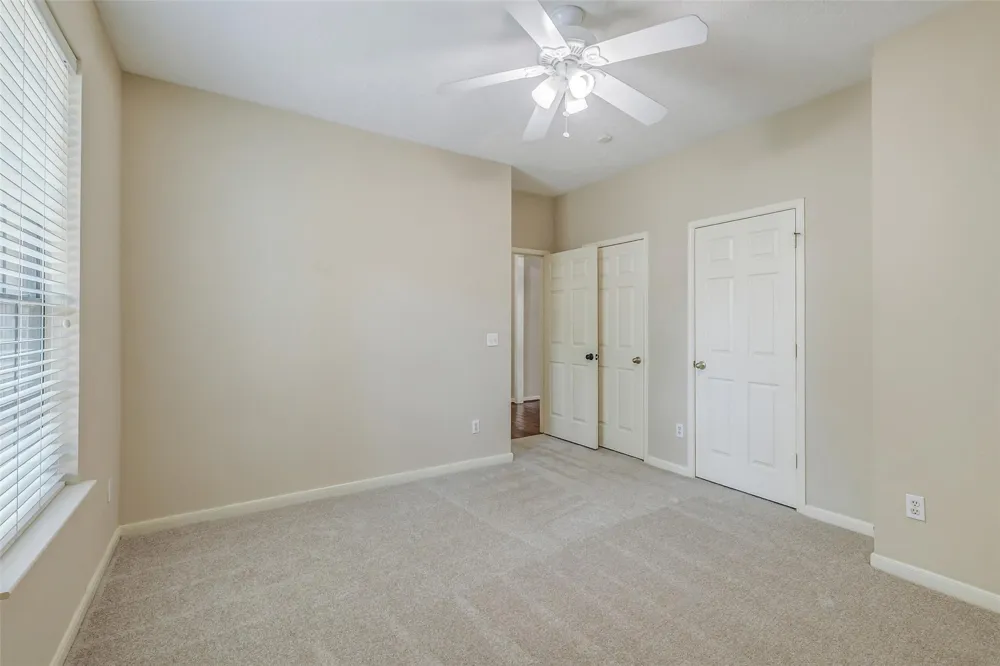 35 Cherry Blossom Place Spring, TX 77381