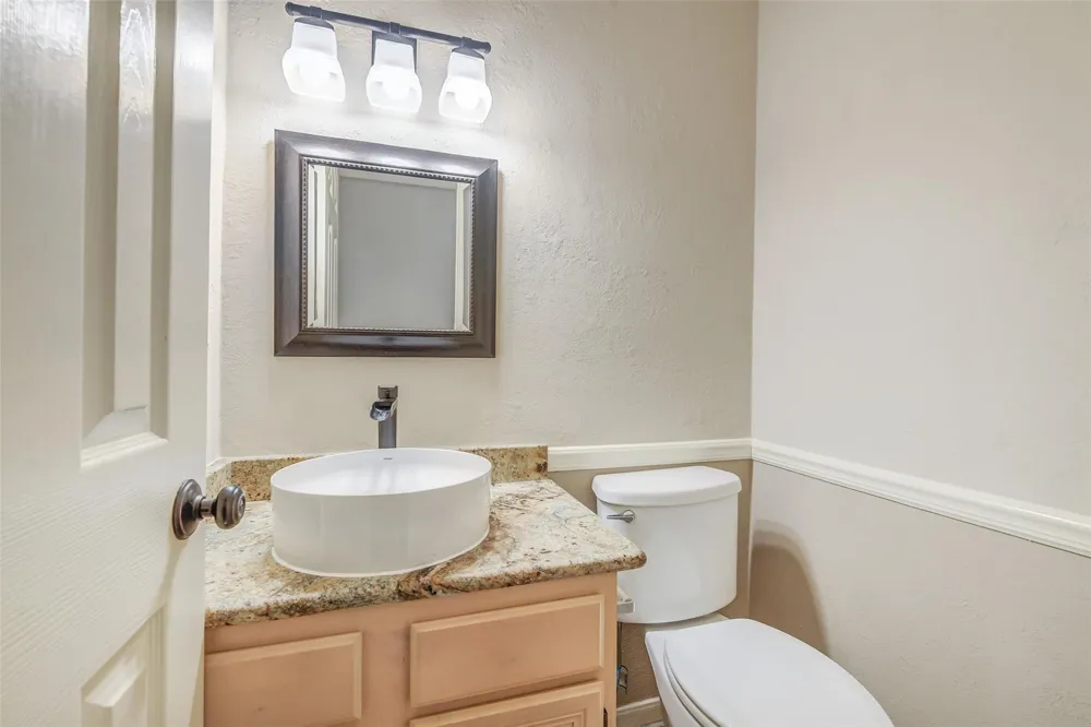 35 Cherry Blossom Place Spring, TX 77381