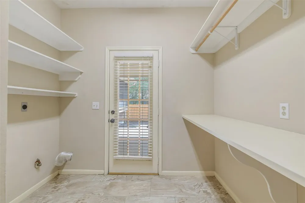 35 Cherry Blossom Place Spring, TX 77381