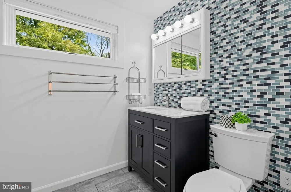 4601 WAVERLY AVENUE Garrett Park, MD 20896