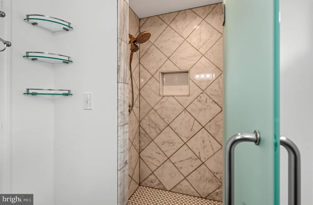 4601 WAVERLY AVENUE Garrett Park, MD 20896