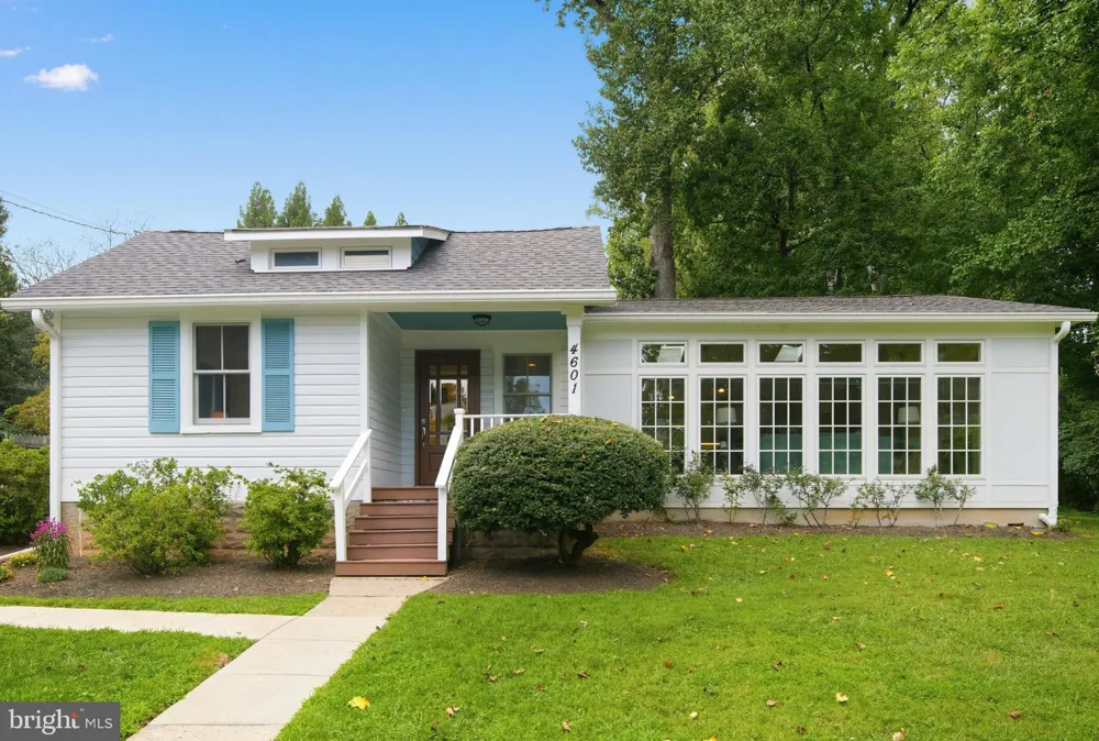 4601 WAVERLY AVENUE Garrett Park, MD 20896