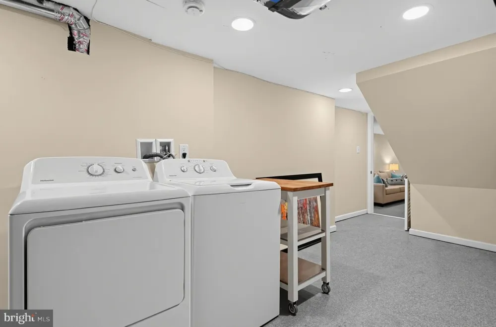 4601 WAVERLY AVENUE Garrett Park, MD 20896