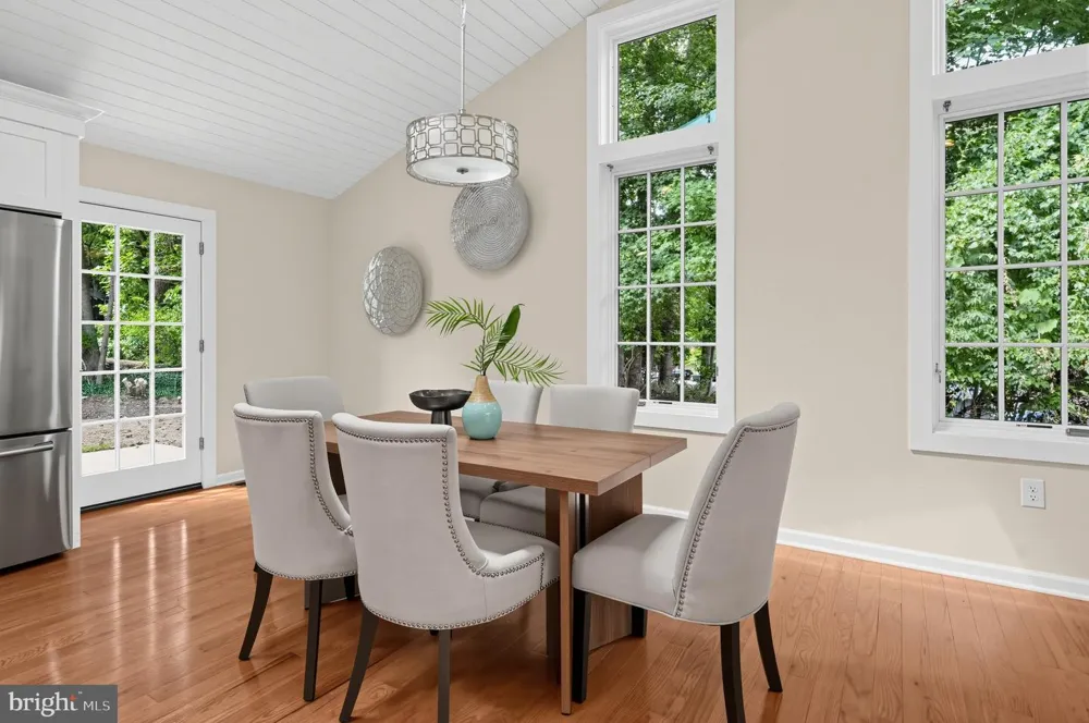 4601 WAVERLY AVENUE Garrett Park, MD 20896