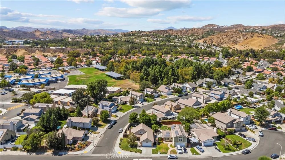 27631 Buckskin Castaic, CA 91384