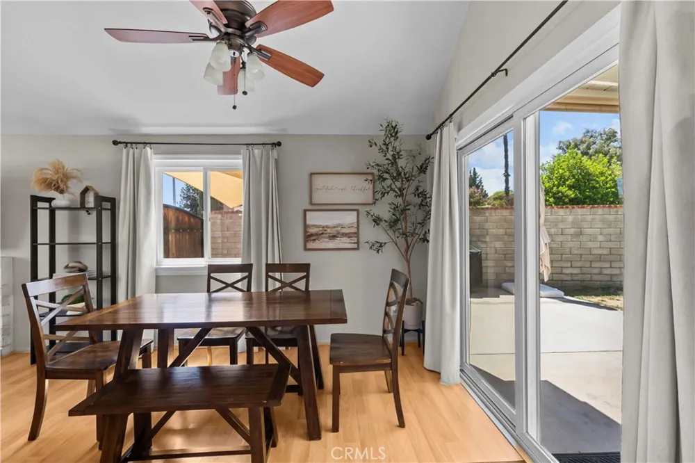 27631 Buckskin Castaic, CA 91384