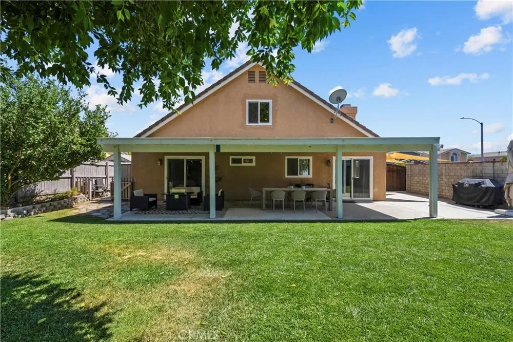 27631 Buckskin Castaic, CA 91384