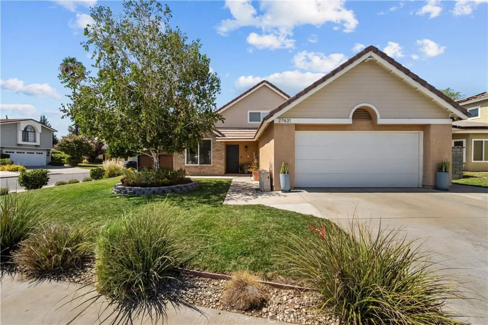 27631 Buckskin Castaic, CA 91384