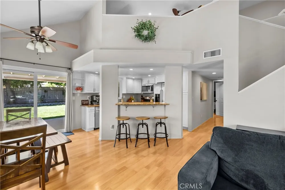27631 Buckskin Castaic, CA 91384
