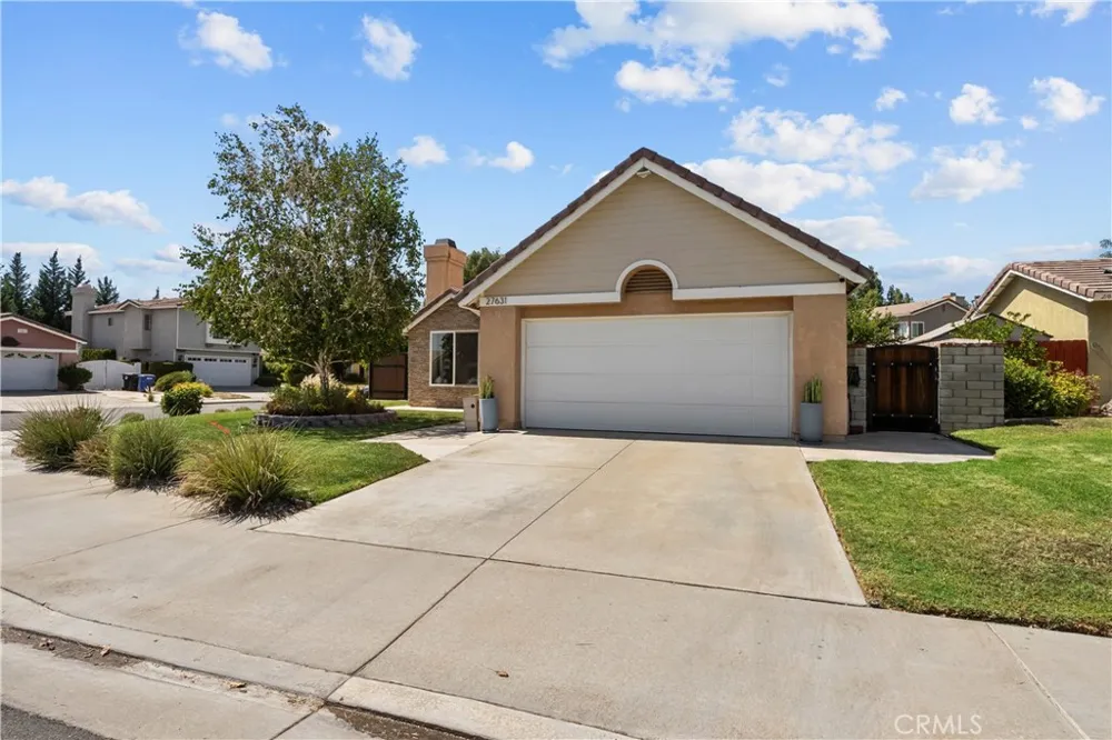 27631 Buckskin Castaic, CA 91384