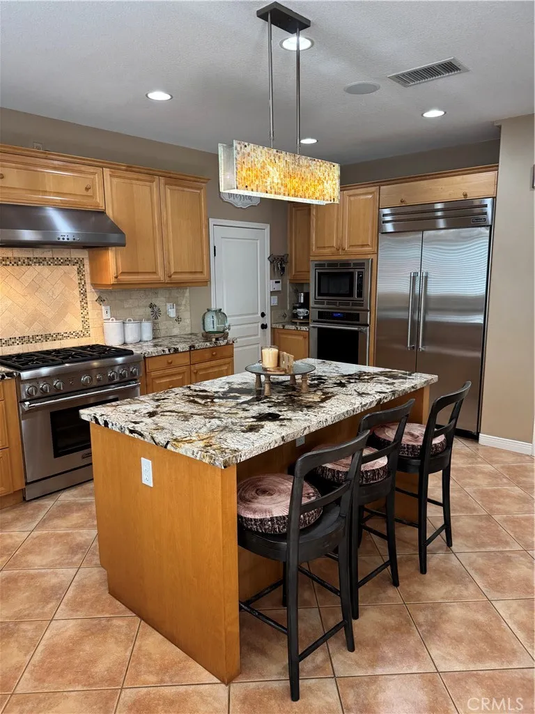 128 Laurel Ridge Drive Simi Valley, CA 93065