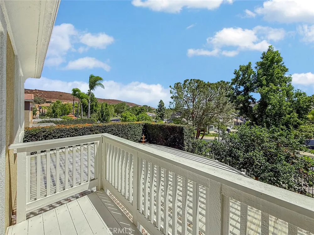 128 Laurel Ridge Drive Simi Valley, CA 93065