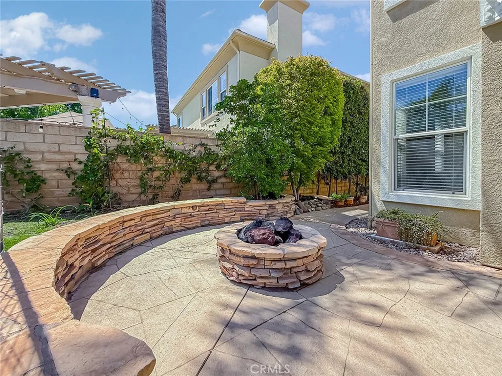 128 Laurel Ridge Drive Simi Valley, CA 93065