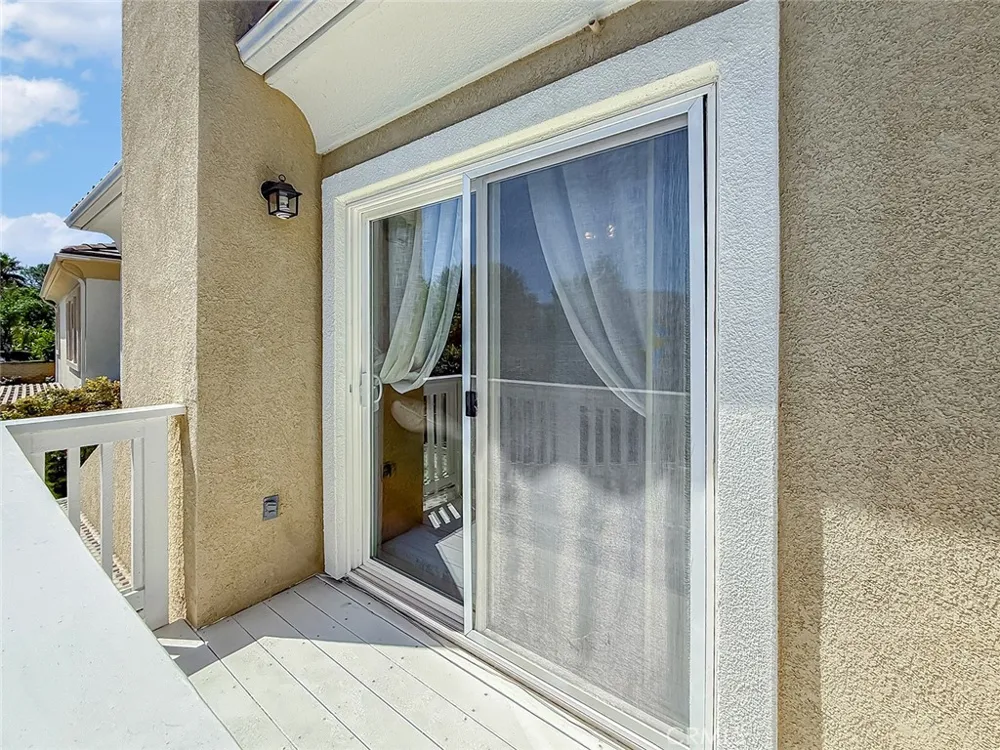 128 Laurel Ridge Drive Simi Valley, CA 93065