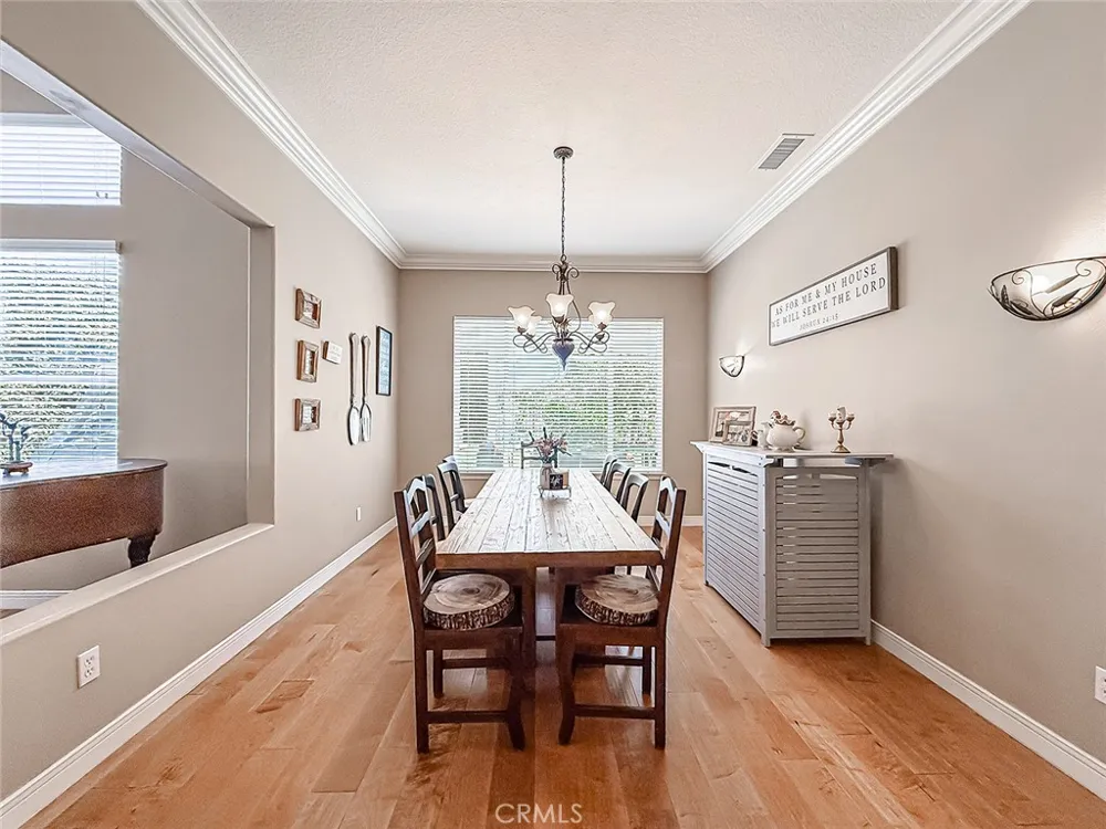 128 Laurel Ridge Drive Simi Valley, CA 93065