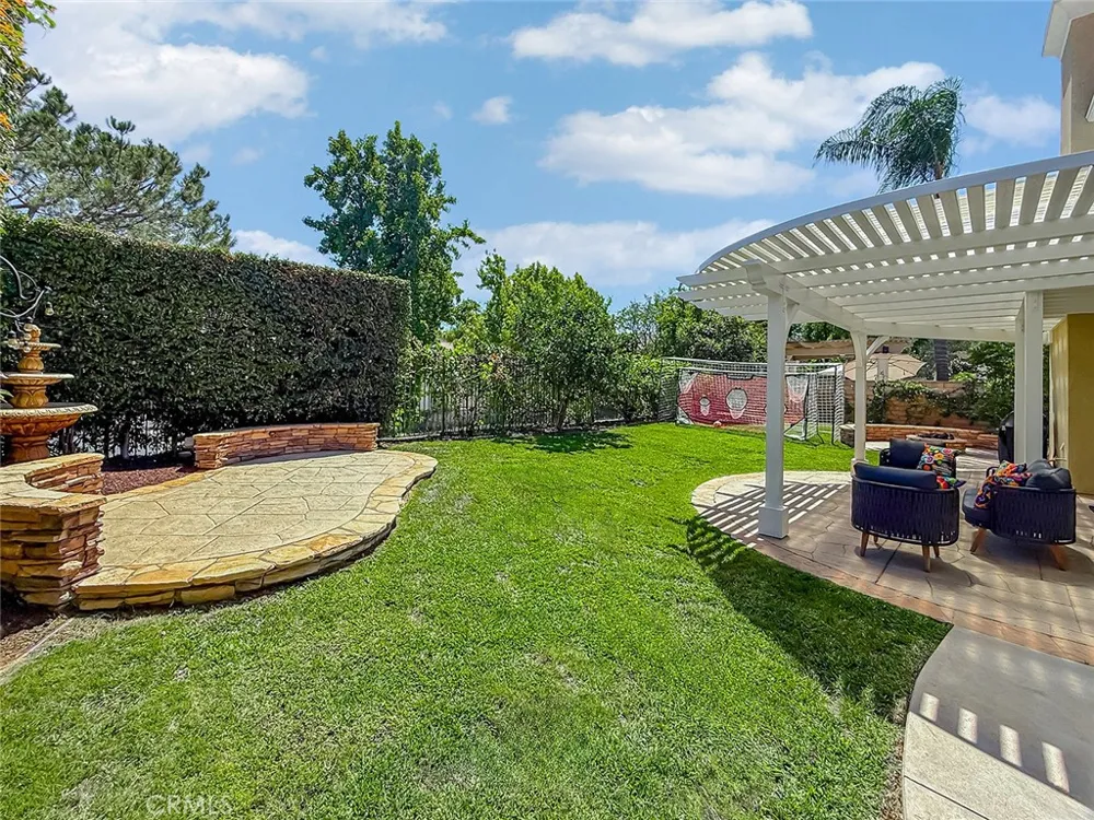 128 Laurel Ridge Drive Simi Valley, CA 93065