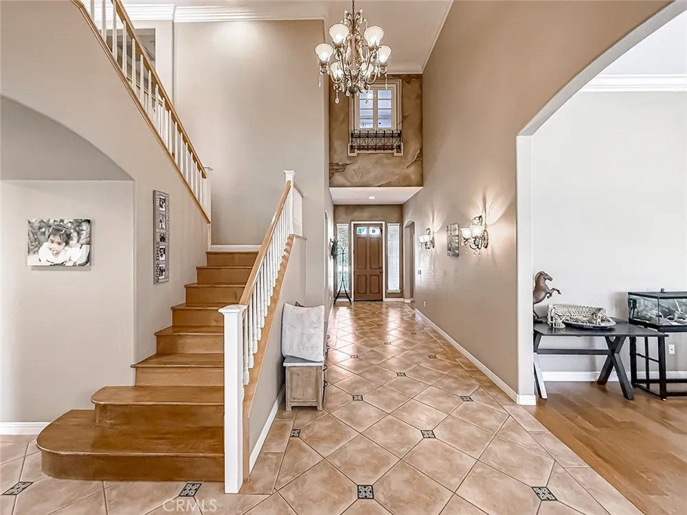128 Laurel Ridge Drive Simi Valley, CA 93065