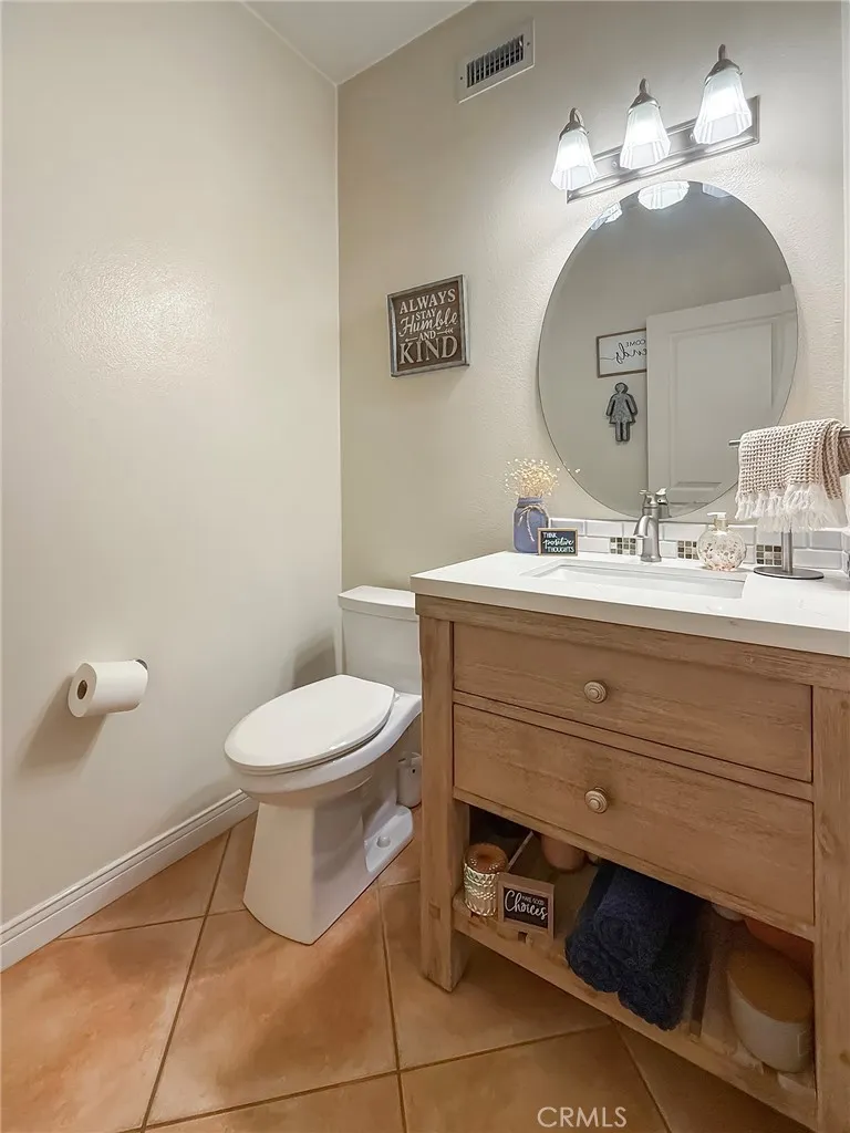 128 Laurel Ridge Drive Simi Valley, CA 93065