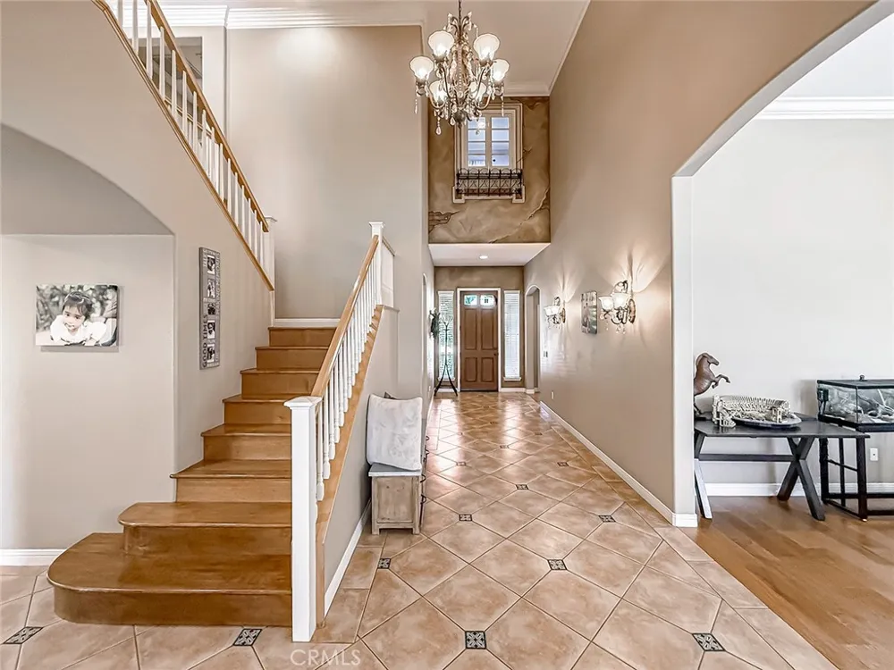 128 Laurel Ridge Drive Simi Valley, CA 93065