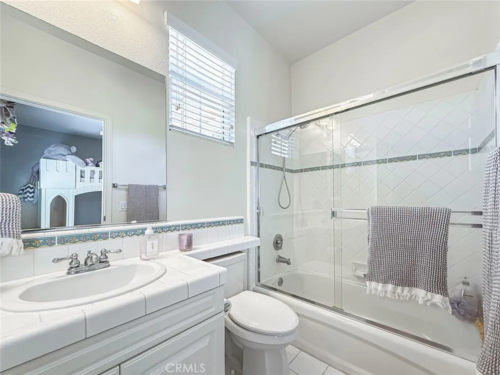 128 Laurel Ridge Drive Simi Valley, CA 93065