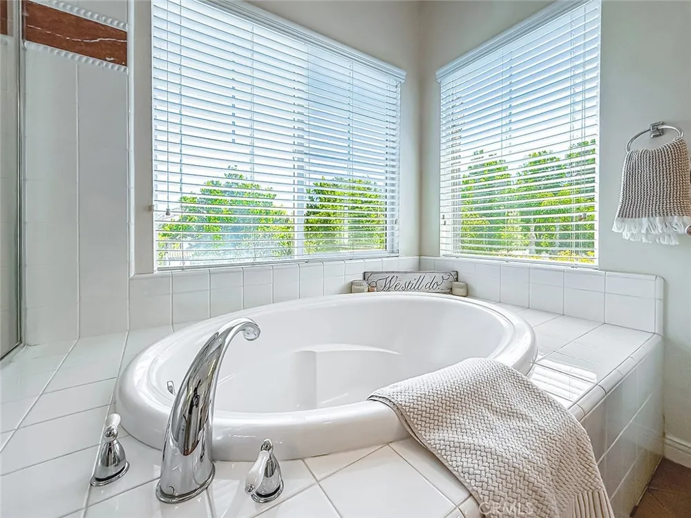 128 Laurel Ridge Drive Simi Valley, CA 93065