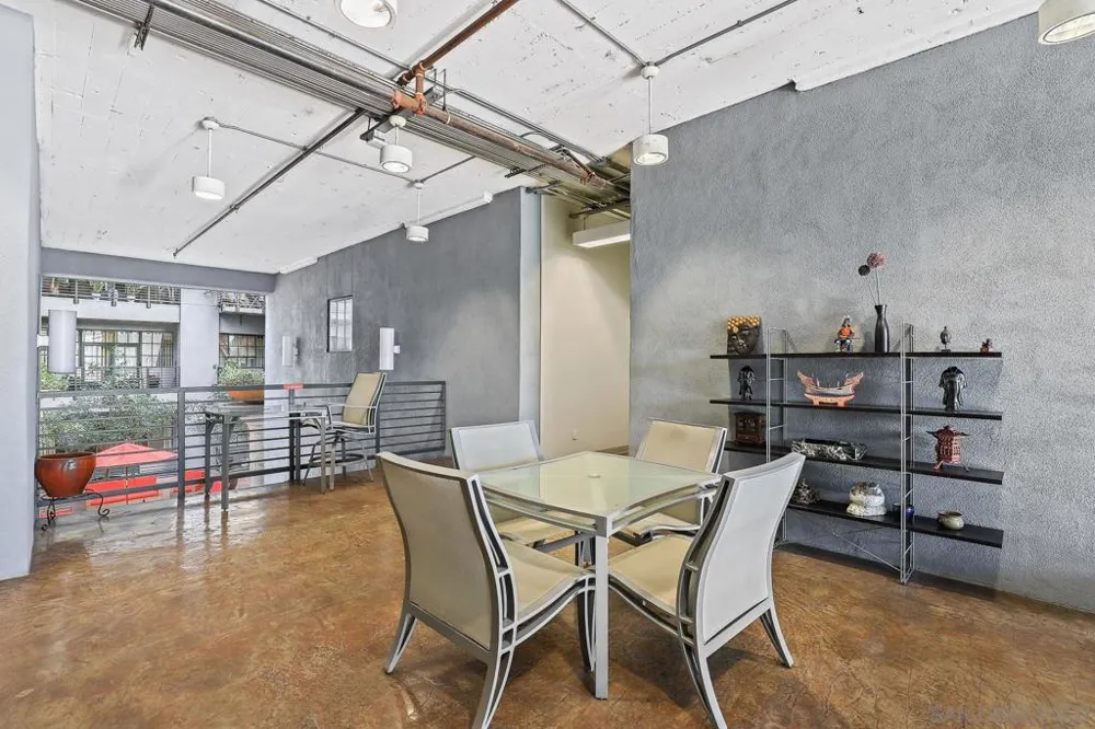 420 S San Pedro #529 Los Angeles, CA 90013