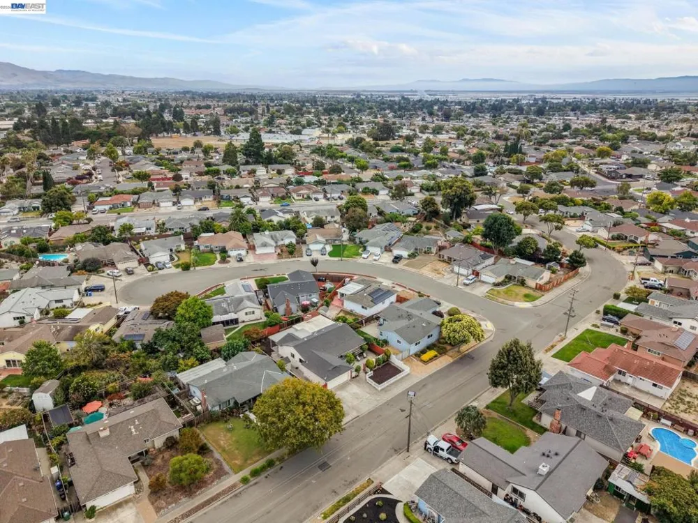5470 Fernwood Dr Newark, CA 94560