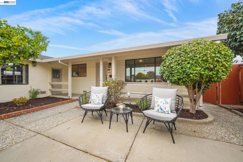 5470 Fernwood Dr Newark, CA 94560