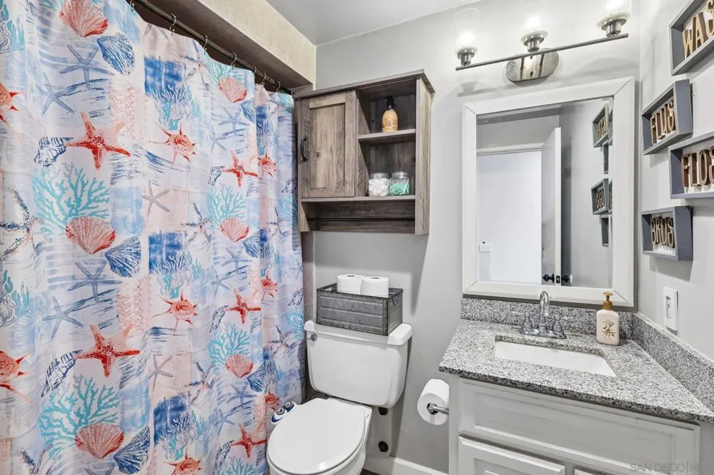 5074 Gold Oceanside, CA 92057