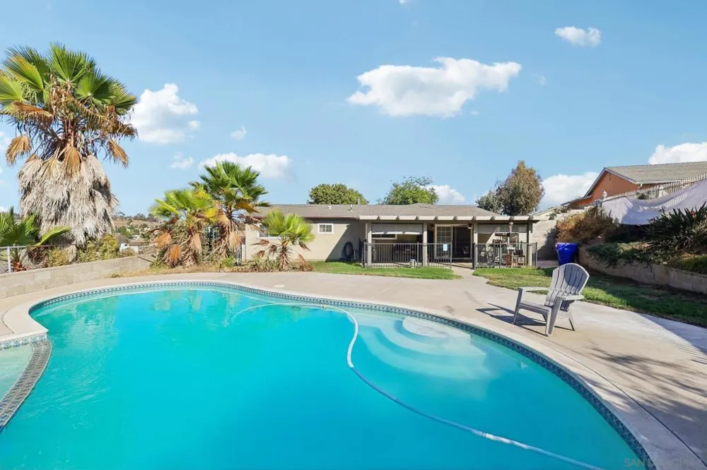 5074 Gold Oceanside, CA 92057