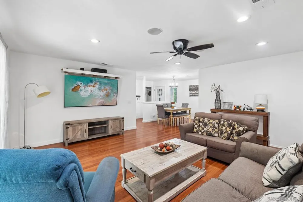 5074 Gold Oceanside, CA 92057