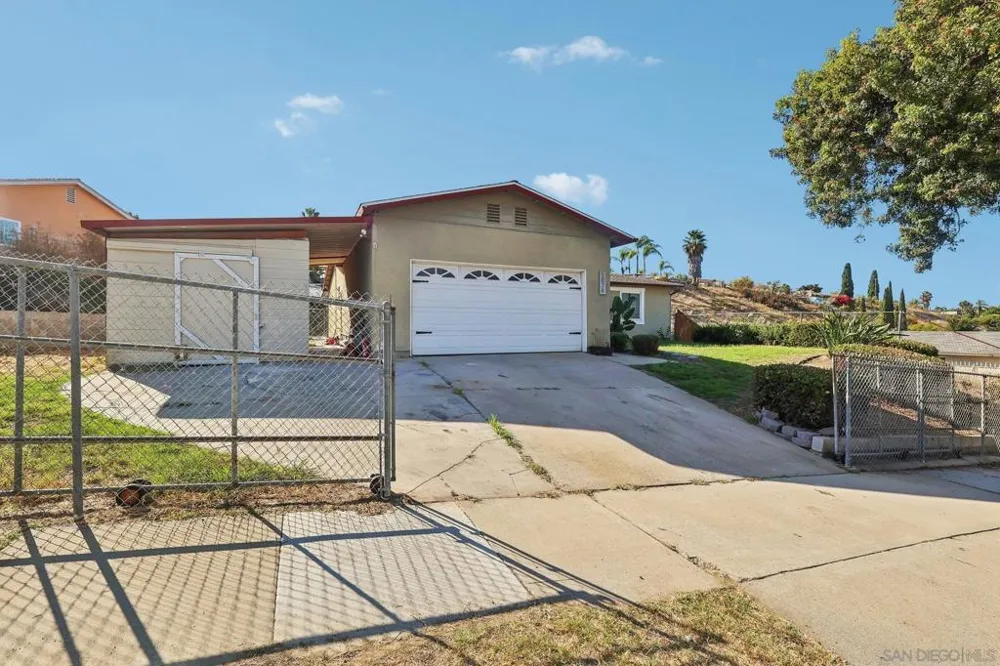 5074 Gold Oceanside, CA 92057