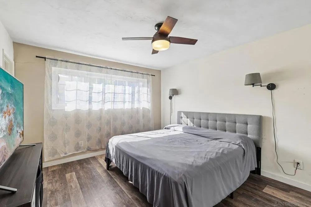 5074 Gold Oceanside, CA 92057