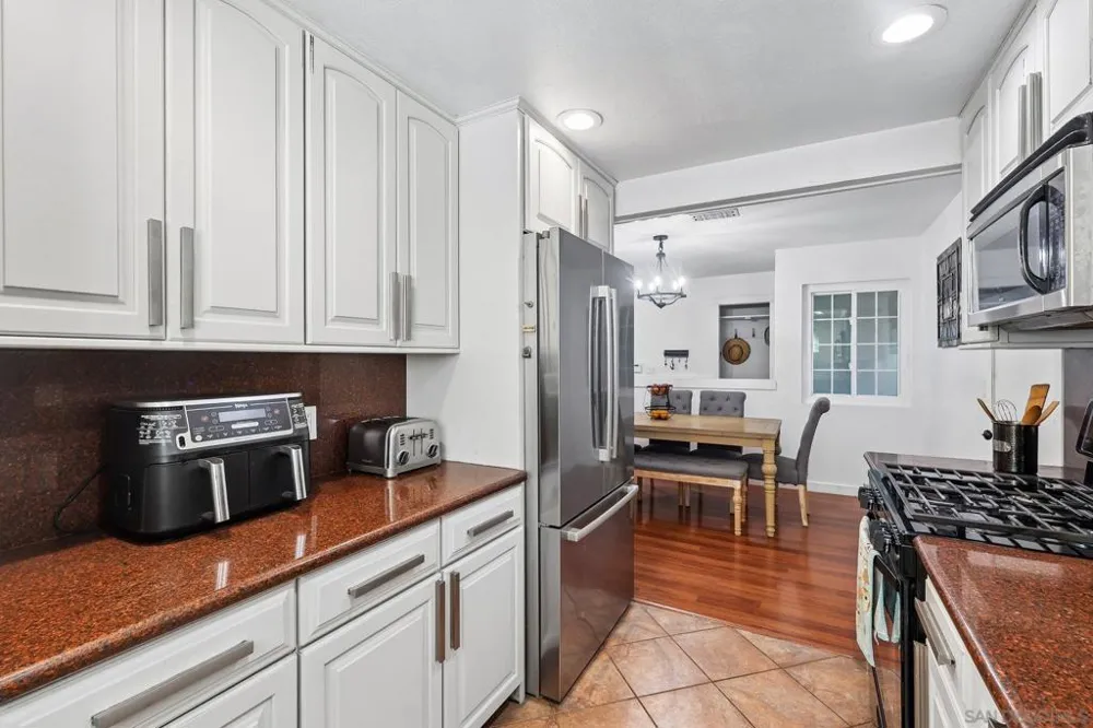 5074 Gold Oceanside, CA 92057