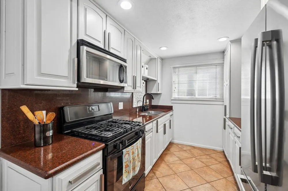 5074 Gold Oceanside, CA 92057
