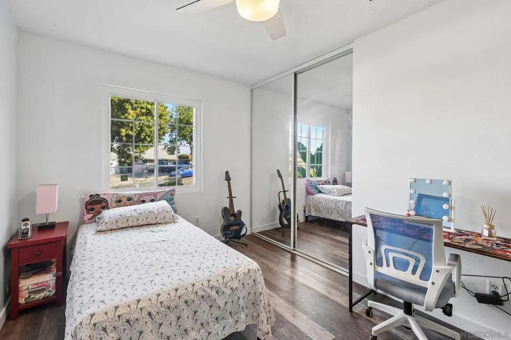 5074 Gold Oceanside, CA 92057