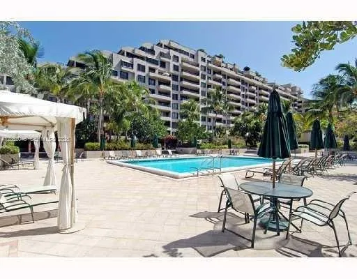 151 Crandon Blvd #137 Key Biscayne, FL 33149