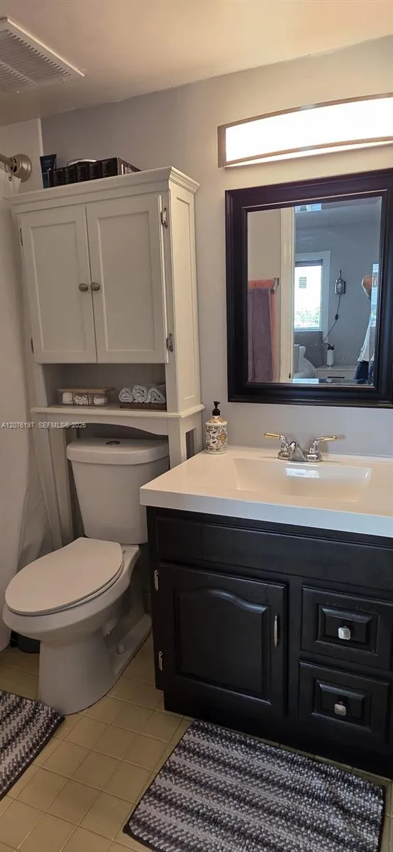 7125 Bonita Dr #402 Miami Beach, FL 33141