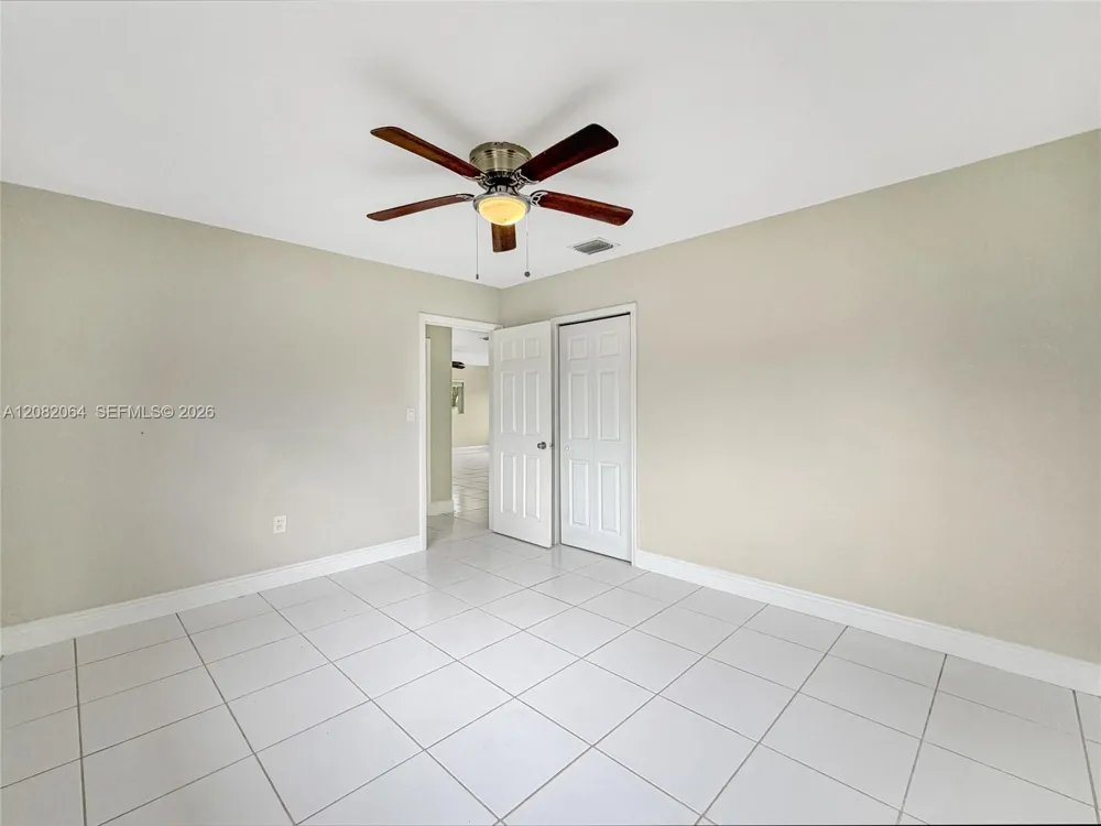 2728 Dewey St Hollywood, FL 33020