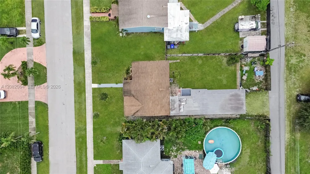 2728 Dewey St Hollywood, FL 33020